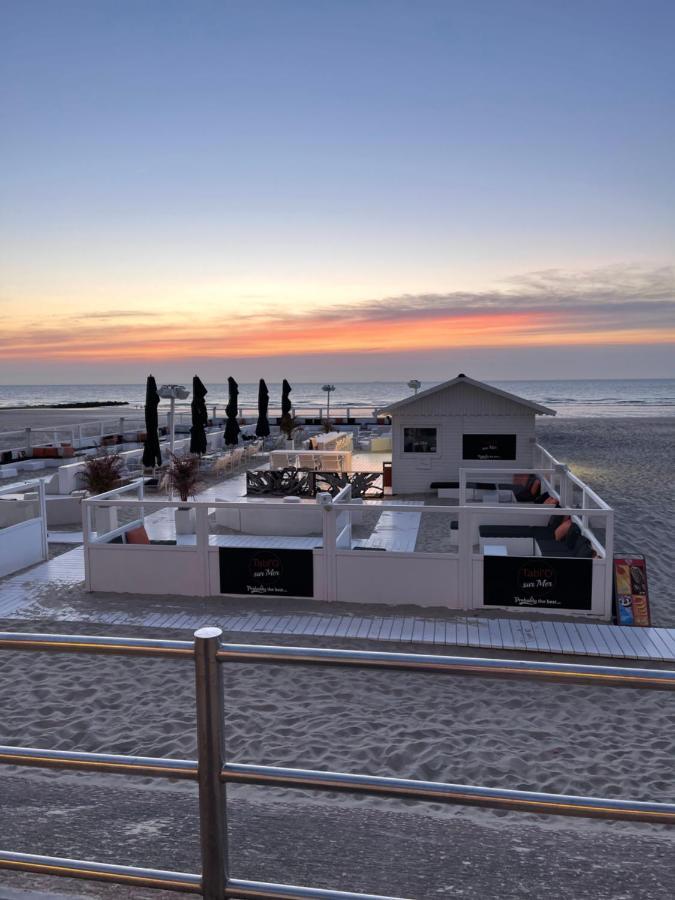 Studio De Strandloper Met 1 Zetelbed En 1 Bedkast Appartamento Middelkerke Esterno foto
