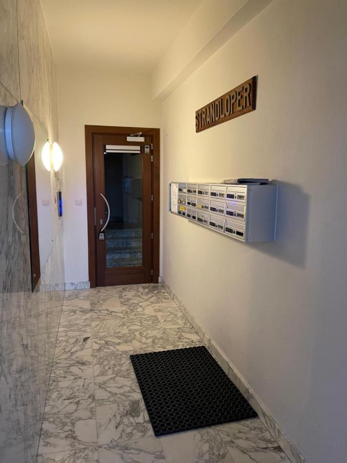 Studio De Strandloper Met 1 Zetelbed En 1 Bedkast Appartamento Middelkerke Esterno foto