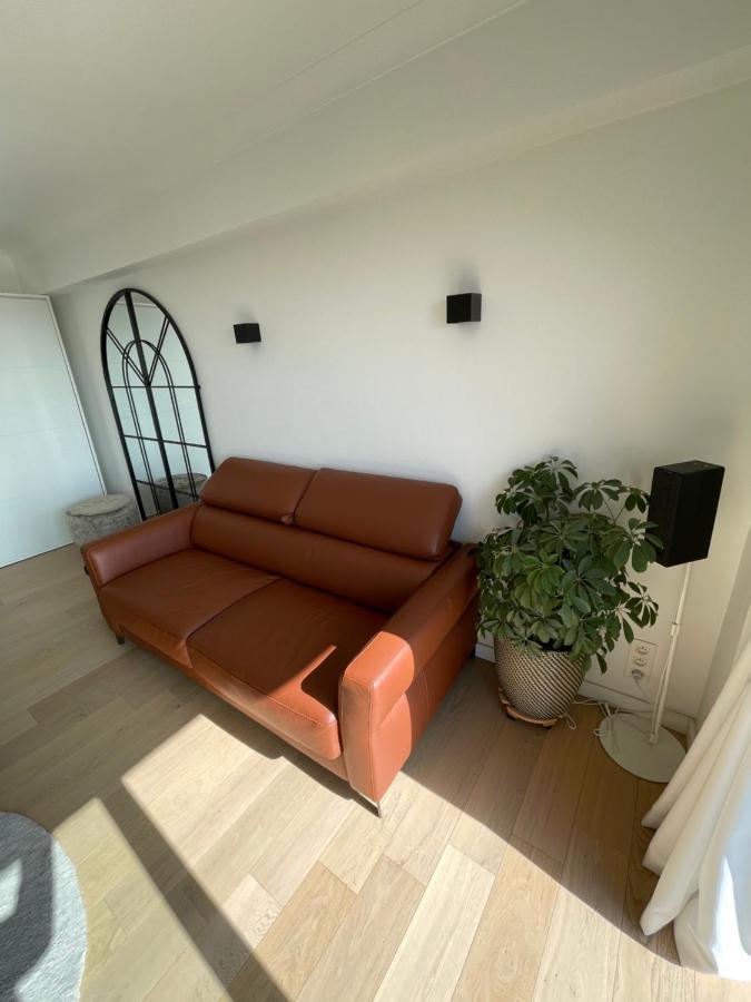 Studio De Strandloper Met 1 Zetelbed En 1 Bedkast Appartamento Middelkerke Esterno foto